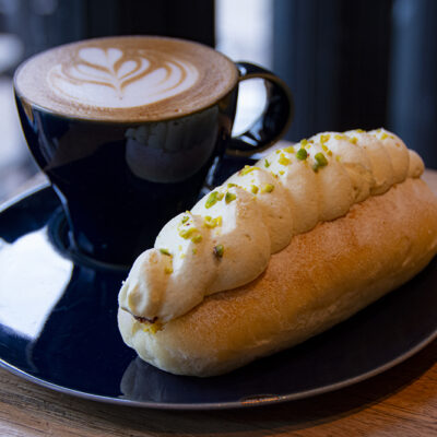 ドロゲリア サンクリッカのピスタチオマリトッツォ ドルチェ