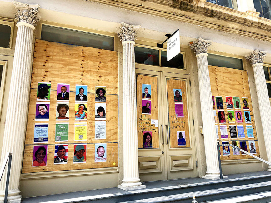 梱包 されたソーホーと コミュニケーションというアート 年記事