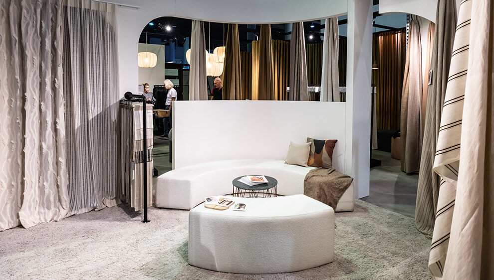 世界最大級のインテリアテキスタイル見本市「ハイムテキスタイル」の展示風景