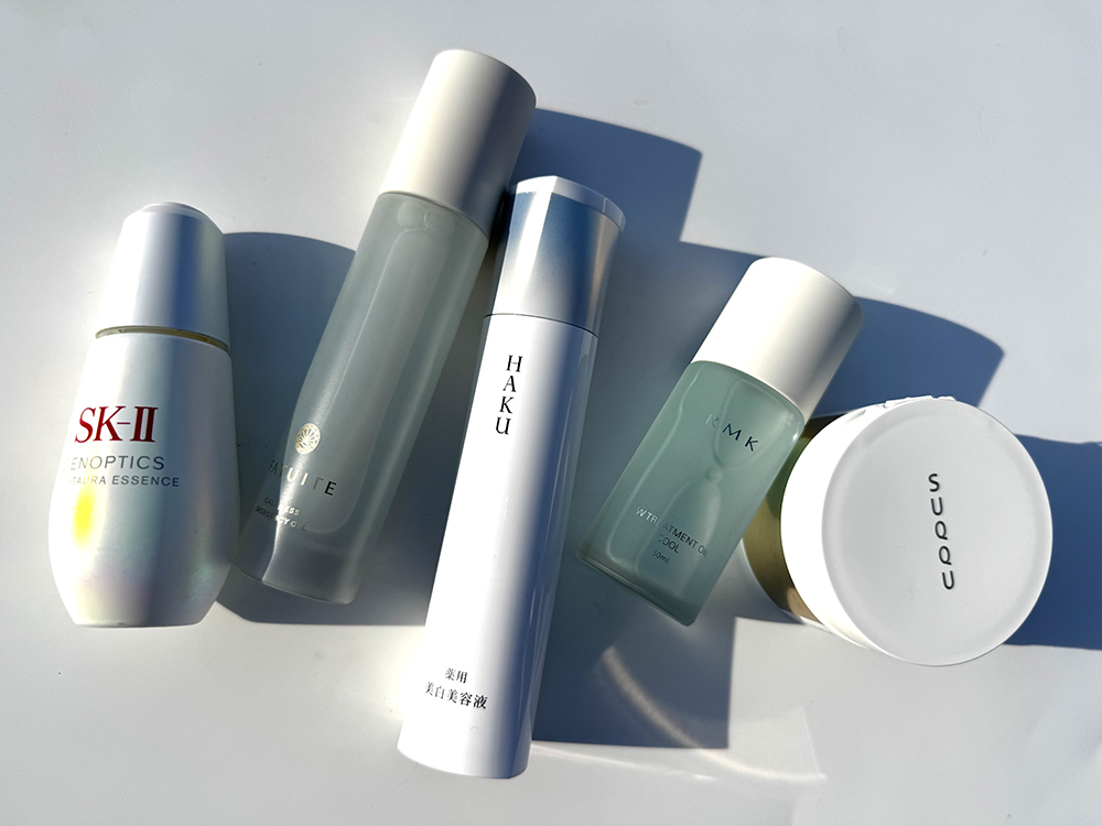 クッションタイプ・パウダー・スティックなど、用途別に選べるUVケア製品