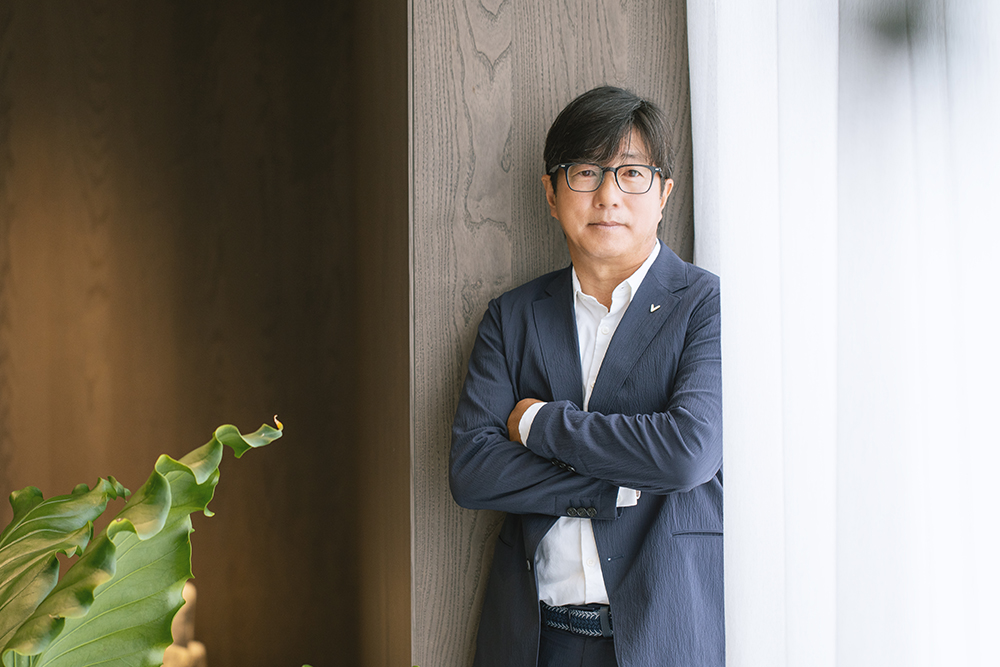 プロゴルファーの深堀圭一郎さん