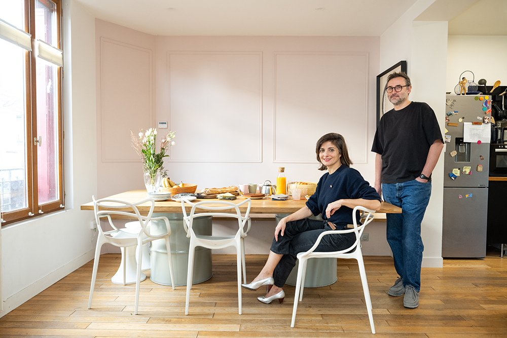 優のイネス・ド・ブロワシアさんとデザイナーのピエルジル・フルキエさん